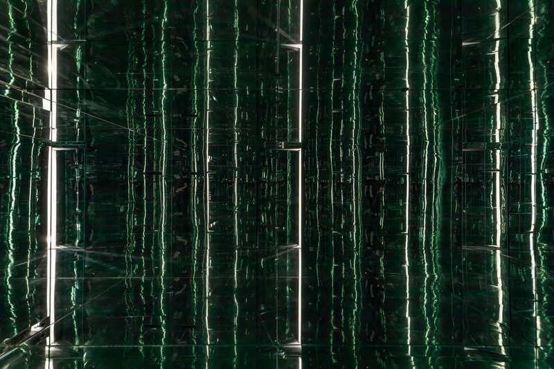 Dossier de presse | 937-02 - Communiqué de presse | Immeubles infinis : bâtiments dans un bâtiment - Jean-Maxime Labrecque Architecte - Art - <p>Immeuble infini 2</p><p>Ouverture graduelle de la porte</p> - Crédit photo : Frédéric Bouchard