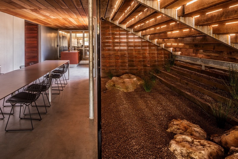 Dossier de presse | 1080-29 - Communiqué de presse | INSIDE 2019 Shortlist Reveals most Insta-friendly Designs - INSIDE: World Festival of Interiors - Concours - St Andrews Beach Villa by Woods Bagot - Crédit photo : Trevor Mein