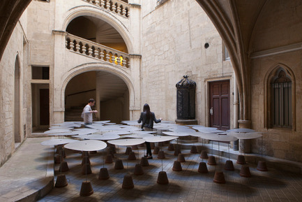 Dossier de presse | 982-03 - Communiqué de presse | Le septième Festival des Architectures Vives, un réel succès ! - Association Champ Libre - Festival des Architectures Vives (FAV) - Évènement + Exposition - NE DERANGEZ PAS MES CERCLES - Crédit photo : Festival des Architectures Vives
