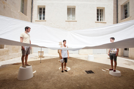 Dossier de presse | 982-03 - Communiqué de presse | Le septième Festival des Architectures Vives, un réel succès ! - Association Champ Libre - Festival des Architectures Vives (FAV) - Évènement + Exposition - PREMIERE NEIGE - Crédit photo : Festival des Architectures Vives