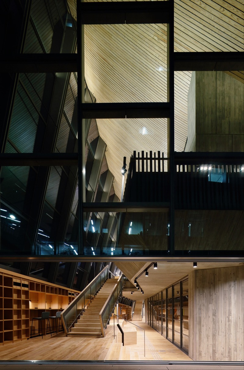 Press kit | 1028-13 - Press release | 2019 Shortlist Announced for ABB LEAF Awards - Arena International Group - Industrial Architecture - Kokugakuin University Learning Centre, Tokyo, Japan - Photo credit: Nikken Sekkei