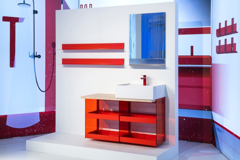 Dossier de presse | 2704-08 - Communiqué de presse | It’s time for more colour in the bathroom! - German Sanitary Industry Association / Vereinigung Deutsche Sanitärwirtschaft e.V. [VDS] - Évènement + Exposition - <p>Trend No. 7: Tone-on-tone - Kludi Zenta SL fitting and rgb from burgbad</p><p><br></p><p>Tone-on-tone concepts bring a sense of serenity to the bathroom even when bold colours are used. One colour plays the dominant role in the colour scheme. The new rgb collection designed by Stefan Diez made its debut at the ISH 2019 and is pictured here with a special edition of the Kludi Zenta SL mixer. </p> - Crédit photo : Constantin Meyer; German Sanitary Industry Association / Vereinigung Deutsche Sanitärwirtschaft e.V. [VDS]