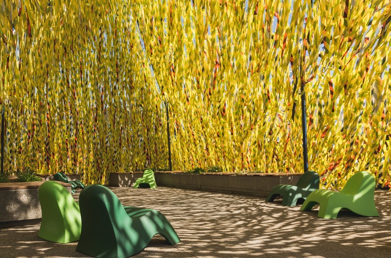 Press kit | 837-31 - Press release | Roof Line Garden II at the Musée de la civilisation and Swing Line Garden at the Reford Gardens by Julia Jamrozik and Coryn Kempster - International Garden Festival / Reford Gardens - Event + Exhibition -  <p> Roof Line Garden II </p><p>by Julia Jamrozik &amp; Coryn Kempster</p>  - Photo credit:  Marc-Antoine Hallé, Icône 