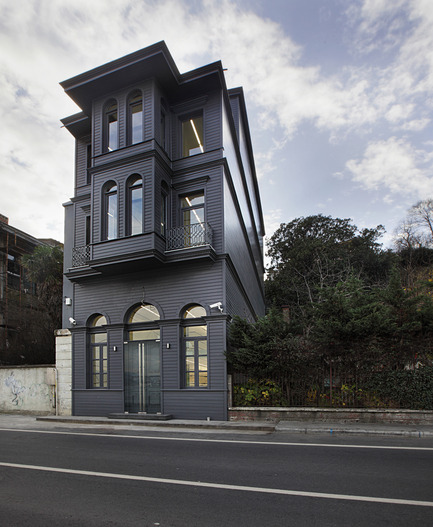 Dossier de presse | 1080-04 - Communiqué de presse | First set of winners announced at Inside Festival - INSIDE: World Festival of Interiors - Concours - Dardanel Administration Building&nbsp;<br>by Alatas Architecture &amp; Consulting