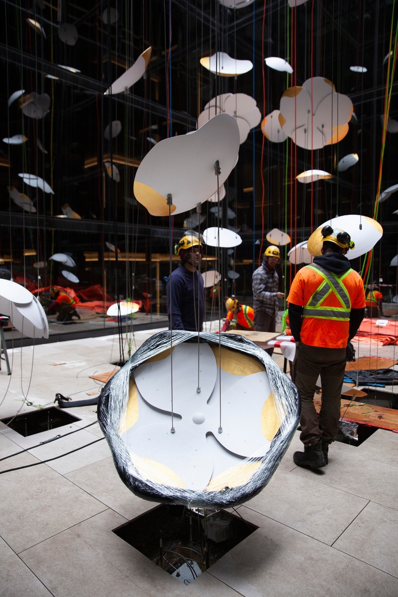Press kit | 1082-04 - Press release | Pascale Girardin debuts site-specific sculpture for the Four Seasons Hotel Montreal - Pascale Girardin - Art - A view of the installation from the atrium floor.<br> - Photo credit: Stephany Hildebrand
