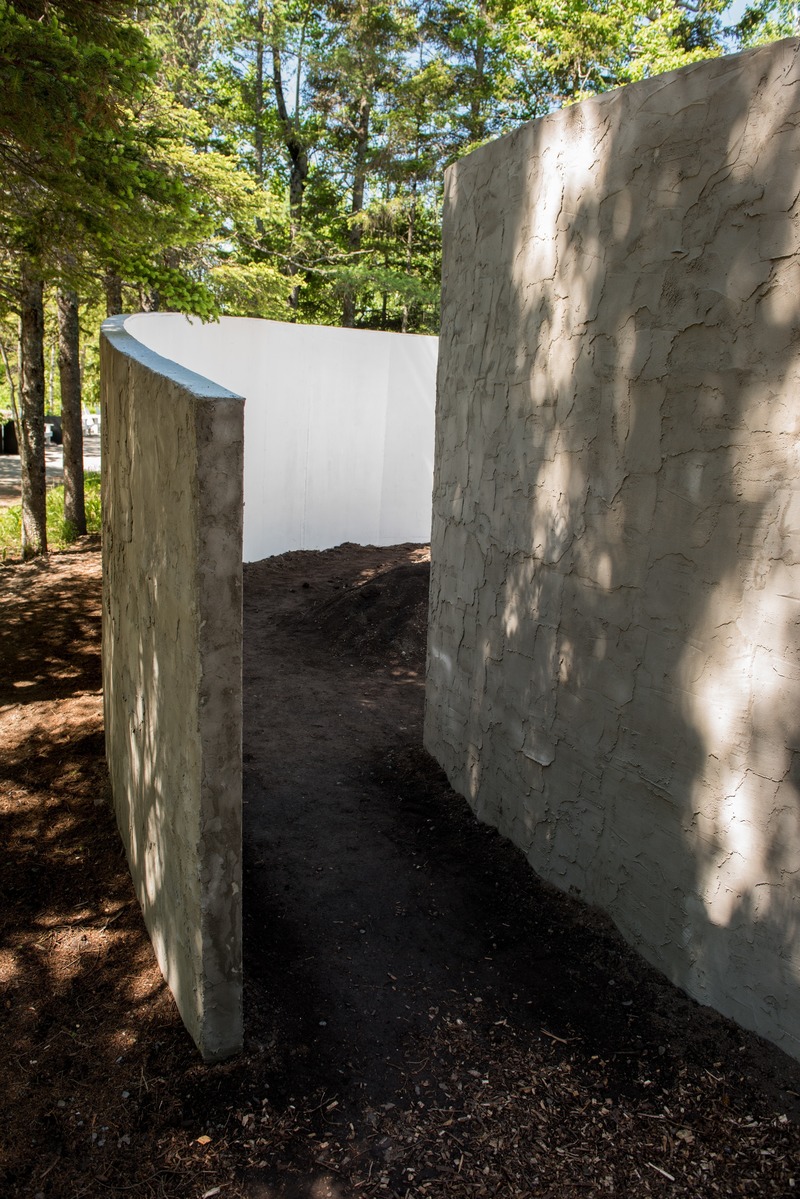 Press kit | 837-33 - Press release | The International Garden Festival Celebrates its 20th Edition - Playgrounds - International Garden Festival | Reford Gardens - Landscape Architecture - Dirt Ground <br>Silvia Bachetti &amp; Agnese Casadio<br>– Bologna, Italy - Photo credit: Martin Bond