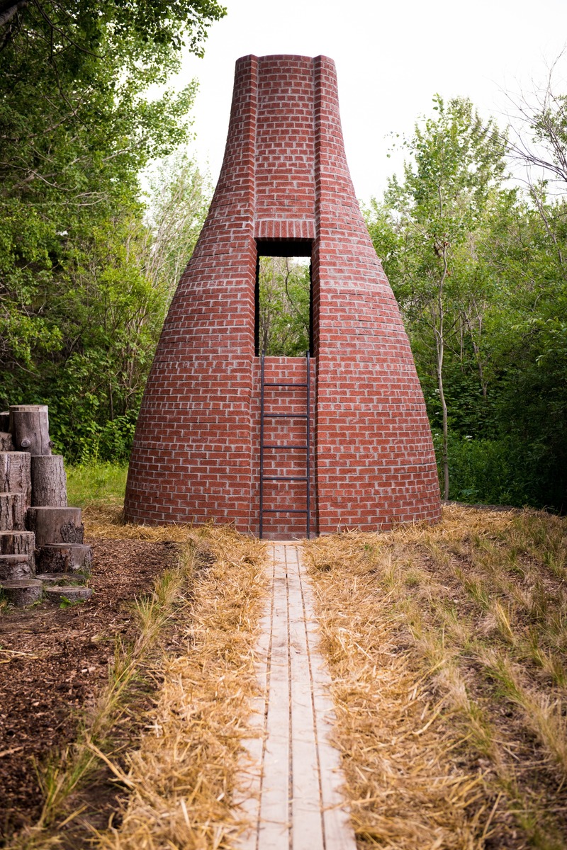 Press kit | 837-33 - Press release | The International Garden Festival Celebrates its 20th Edition - Playgrounds - International Garden Festival | Reford Gardens - Landscape Architecture - Le dernier petit cochon<br>APPAREIL Architecture<br>– Montréal (Québec) Canada - Photo credit: Martin Bond