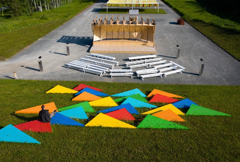 Press kit | 837-33 - Press release | The International Garden Festival Celebrates its 20th Edition - Playgrounds - International Garden Festival | Reford Gardens - Landscape Architecture - Ici et ailleurs<br>José Luis Torres<br>– Montmagny (Québec) Canada  - Photo credit: Martin Bond