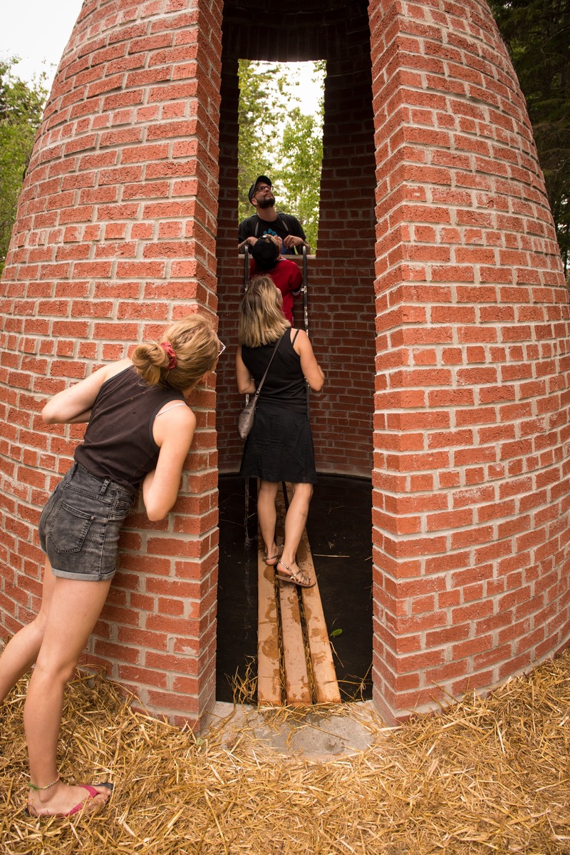 Press kit | 837-33 - Press release | The International Garden Festival Celebrates its 20th Edition - Playgrounds - International Garden Festival | Reford Gardens - Landscape Architecture - Le dernier petit cochon<br>APPAREIL Architecture<br>– Montréal (Québec) Canada - Photo credit: Martin Bond