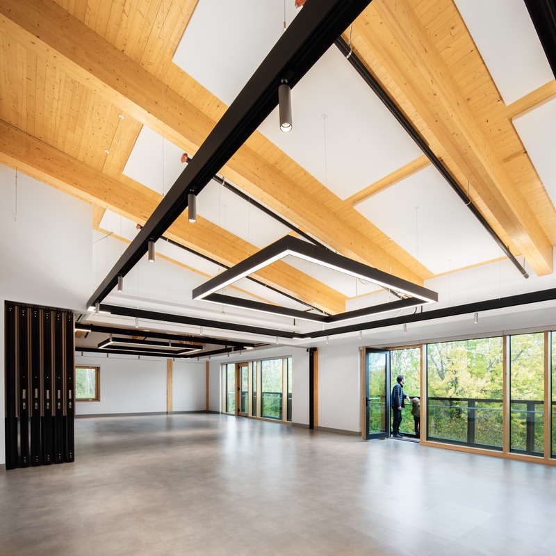 Press kit | 1170-05 - Press release | Parc de la Rivière-des-Mille-Îles: the new exploration centre welcomes its first visitors - Cardin Julien - Institutional Architecture - Photo credit: David Boyer
