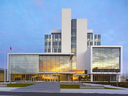 Dossier de presse | 787-07 - Communiqué de presse | WZMH Architects, The First Fifty Years - Celebration - WZMH Architects - Évènement + Exposition - DURHAM CONSOLIDATED COURTHOUSE - Crédit photo : Shai Gil