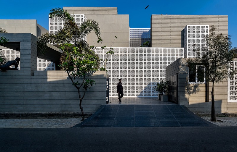 Dossier de presse | 1432-04 - Communiqué de presse | 18 Screens - Sanjay Puri Architects - Architecture résidentielle - Crédit photo : Mr. Dinesh Mehta