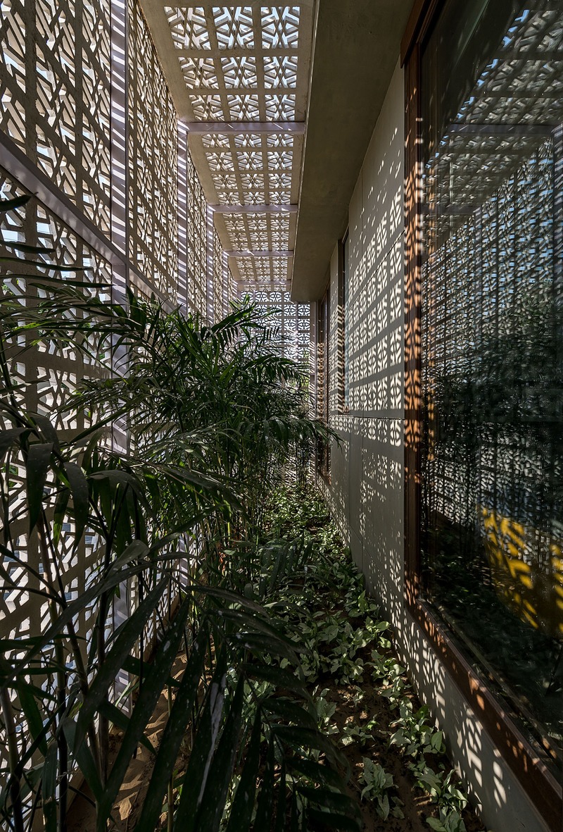 Dossier de presse | 1432-04 - Communiqué de presse | 18 Screens - Sanjay Puri Architects - Architecture résidentielle - Crédit photo : Mr. Dinesh Mehta