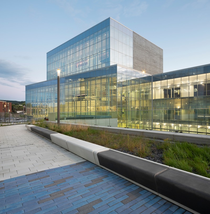 Dossier de presse | 916-14 - Communiqué de presse | Complexe des sciences du Campus MIL de l’Université de Montréal, un projet de société - Menkès Shooner Dagenais LeTourneux I Lemay I NFOE Architectes - Architecture institutionnelle - Crédit photo : Stéphane Groleau