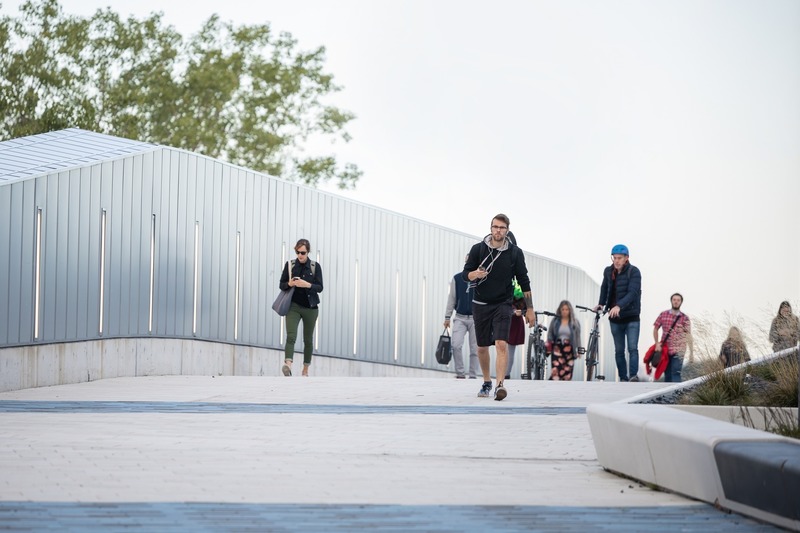 Dossier de presse | 916-14 - Communiqué de presse | Complexe des sciences du Campus MIL de l’Université de Montréal, un projet de société - Menkès Shooner Dagenais LeTourneux I Lemay I NFOE Architectes - Architecture institutionnelle - Crédit photo : Benjamin Seropian