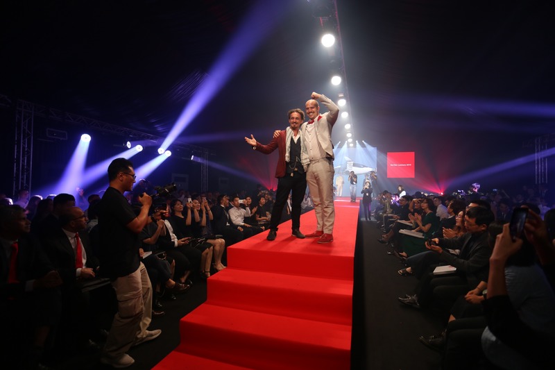 Press kit | 2188-04 - Press release | Red Dot celebrates achievements of the year’s top design teams - Red Dot Award: Design Concept - Competition - <p style="">Designers of Lilium from Germany for the design concept Lilium Jet<br style=""></p> - Photo credit: Red Dot Award: Design Concept