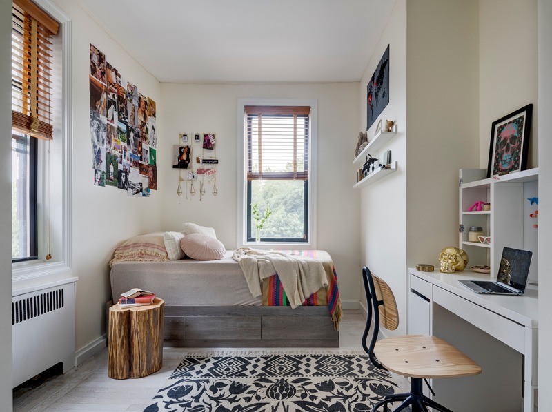 Press kit | 2875-08 - Press release | Prospect Park Apartment - Barker Architecture Office - Residential Interior Design - Photo credit: Francis Dzikowsiko/OTTO