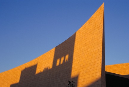 Dossier de presse | 1020-01 - Communiqué de presse | Nouveau prix prestigieux en architecture doté par Raymond Moriyama, Fraic - Institut royal d’architecture du Canada (IRAC) - Concours - Saudi Arabia National MuseumRAYMOND MORIYAMA - Crédit photo : Raymond Moriyama