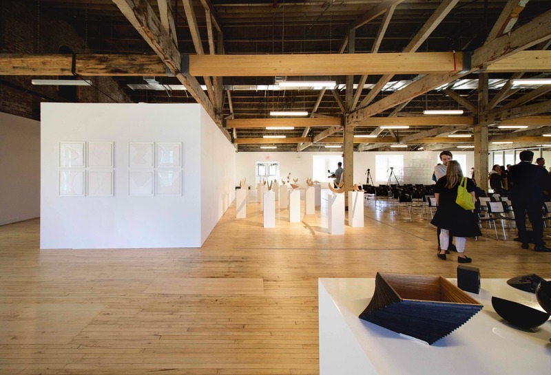 Dossier de presse | 1204-10 - Communiqué de presse | LMCC’s Arts Center Opens on Historic Governors Island - Pei Cobb Freed & Partners - Architecture institutionnelle -  Inaugural exhibition, October 2019  - Crédit photo : Nicole Saraniero / Untapped Cities