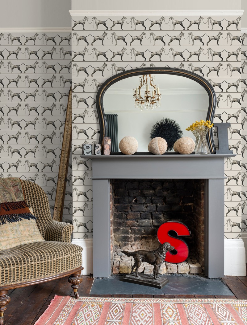 Dossier de presse | 3279-06 - Communiqué de presse | FEATHR and Artist Magnus Gjoen Collaborate on New Wallpaper Collection - FEATHR - Produit - 'You Don't Find the Light by Avoiding the Darkness' wallpaper - Crédit photo : Andreas von Einseidel/Alamy/FEATHR/Magnus Gjoen