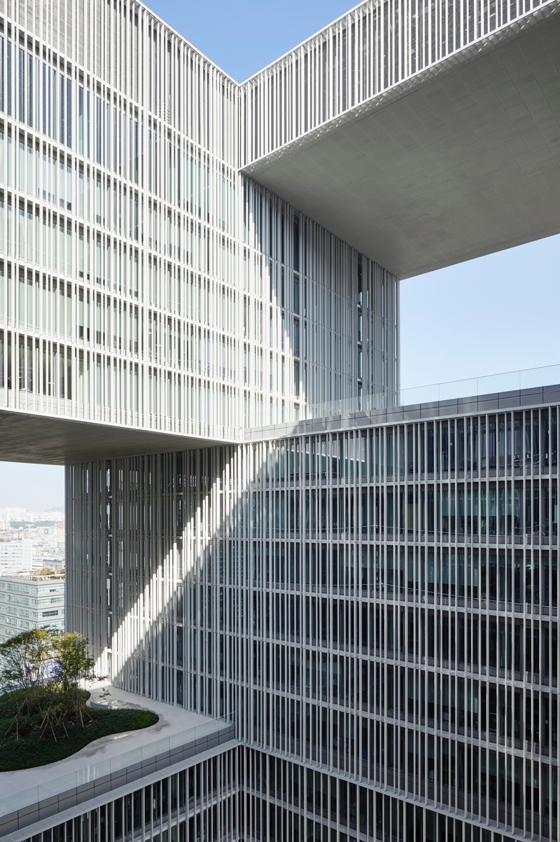 Dossier de presse | 1124-26 - Communiqué de presse | WINWAN Live 2019: World Architecture News Winners - Haymarket Media Group - World Architecture News - Évènement + Exposition - Amorepacific Headquarters, David Chipperfield Architects Berlin - Crédit photo : Noshe
