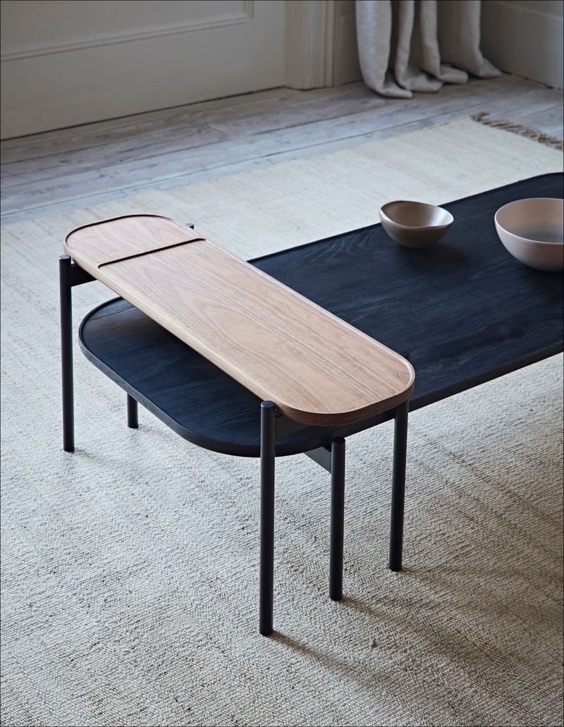 Dossier de presse | 2253-09 - Communiqué de presse | Celebrating Ten Years of Dare Studio with an Edit of Classic Designs and New Products - Dare Studio - Produit - Dare Studio_Riley Coffee &amp; Over Side Table_www.darestudio.com - Crédit photo : Dare Studio