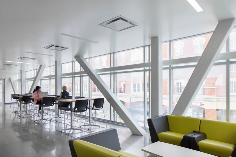 Press kit | 1456-09 - Press release | Laurier Brantford YMCA - CannonDesign - Commercial Architecture - Photo credit: Adrien Williams