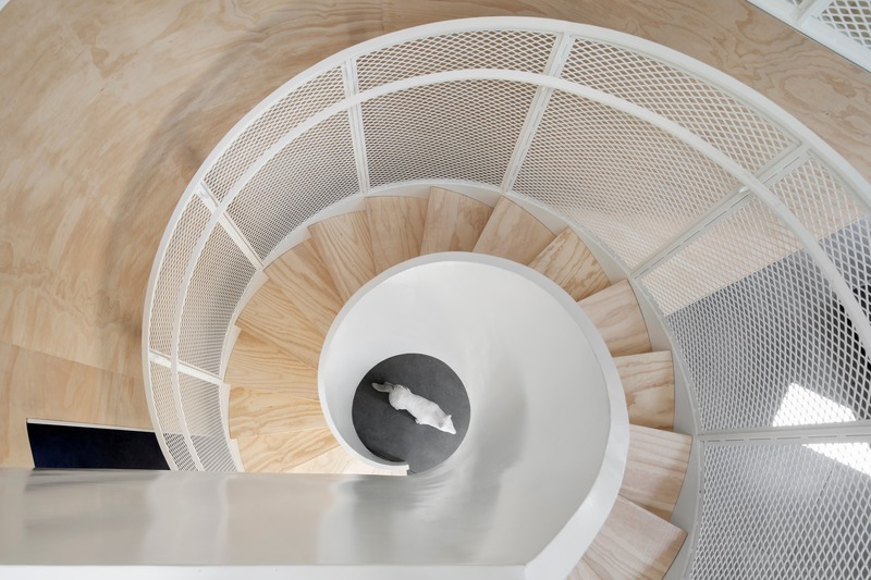 Dossier de presse | 1527-10 - Communiqué de presse | Est-Nord-Est, un centre d’artistes contemporain inspiré par la tradition - Bourgeois / Lechasseur architectes - Architecture institutionnelle - Crédit photo : Adrien Williams