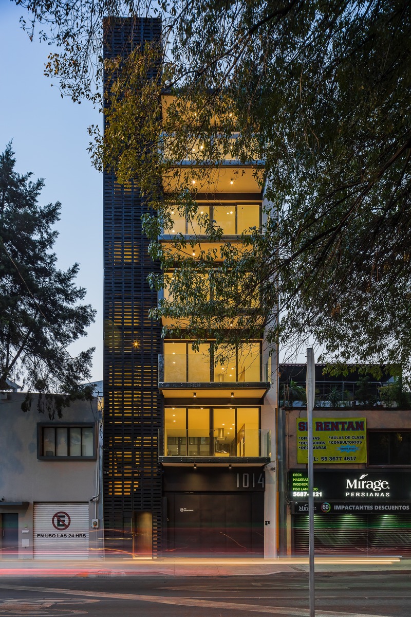 Dossier de presse | 4189-01 - Communiqué de presse | División del Norte - Iconico - Architecture résidentielle - Crédit photo : Onnis Luque 