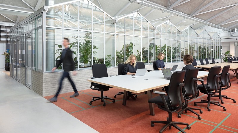 Dossier de presse | 3160-06 - Communiqué de presse | Frame Awards 2020 Nominees Announced - Frame - Concours - The Core, CBRE Headquarters - Large Office of the Year<br style=""> - Crédit photo : Stijnstijl