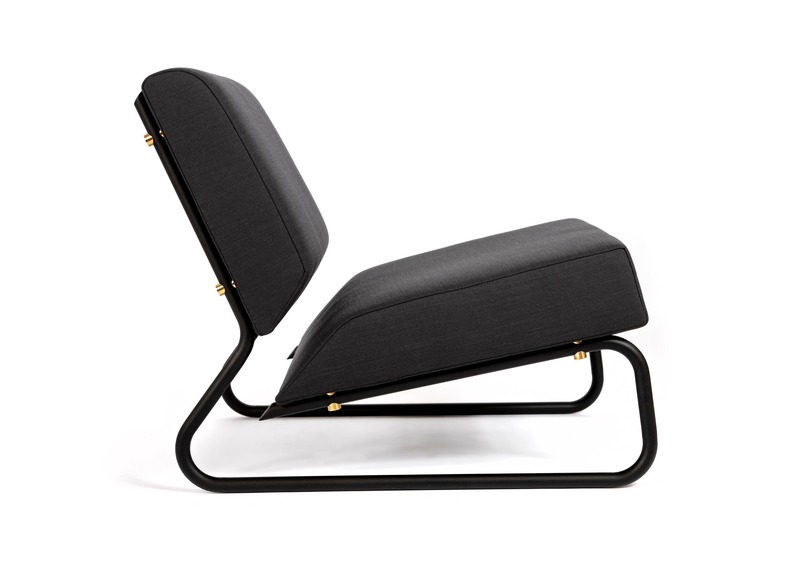Dossier de presse | 2704-10 - Communiqué de presse | Pure Talents Contest 2020: 20 ideas for the lifestyles of tomorrow - imm cologne 2020, Koelnmesse GmbH - Évènement + Exposition - <p>Flow Chair by Filip Lenarcik</p><p><br></p>Flow Chair reinvents well-known flat-pack furniture. It consists of four main elements and eight joints. Assembly is fast and intuitive. It can also be reassembled multiple times without sacrificing strength. Flow shows that flat-pack furniture doesn’t need to be frustrating and of low quality. It can also offer a timeless look, honest materials and durability. Details, such as brass joints, are made by hand, which gives the chair a unique character.<br> - Crédit photo : Filip Lenarcik; Koelnmesse<br>