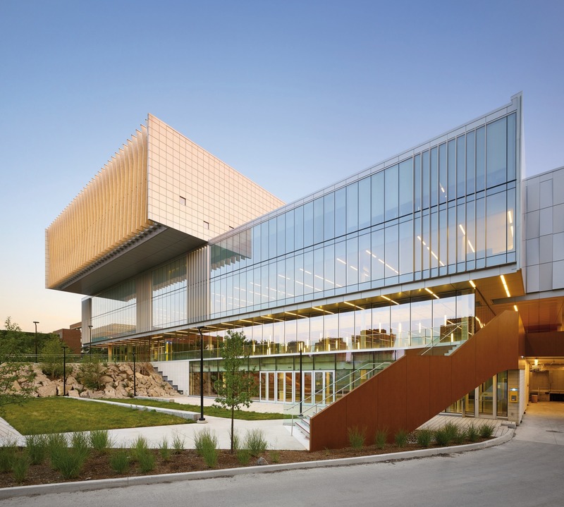 Dossier de presse | 1456-07 - Communiqué de presse | York University Student Centre Puts Inclusivity at the Forefront of Education Design - CannonDesign - Architecture institutionnelle - Crédit photo : Tom Arban