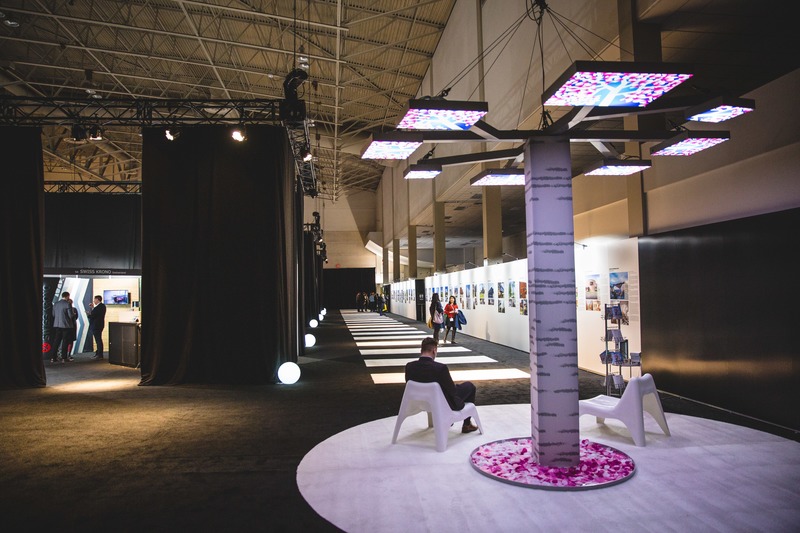 Press kit | 4233-01 - Press release | ARCHITECT@WORK Canada is set for the best edition ever! - Xpo Canada - Event + Exhibition - Art Installation Wallumination - Photo credit: Geoff Fitzgerald
