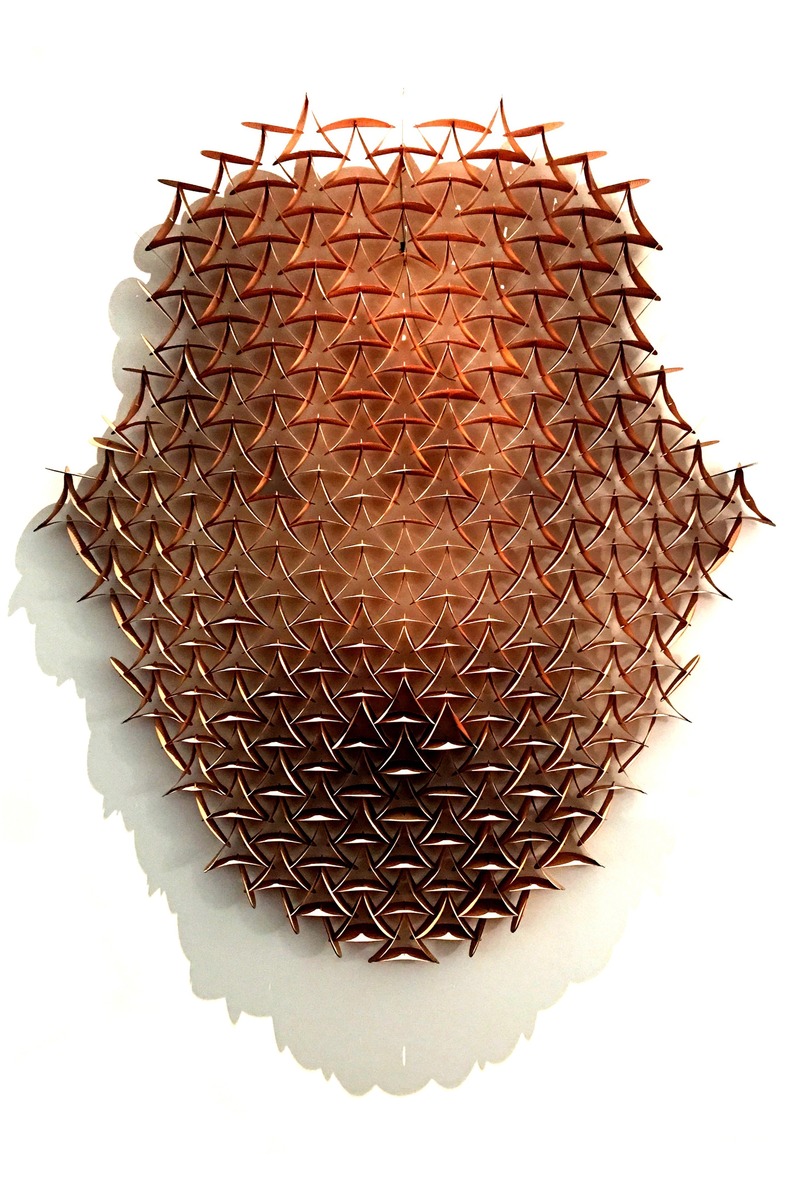 Dossier de presse | 4176-02 - Communiqué de presse | The Evolution of Form - estereotomia - Art -  <p>xayacatl (rostro), wood tension </p><p>sculpture</p>  - Crédit photo : Alejandro de la Vega Zulueta