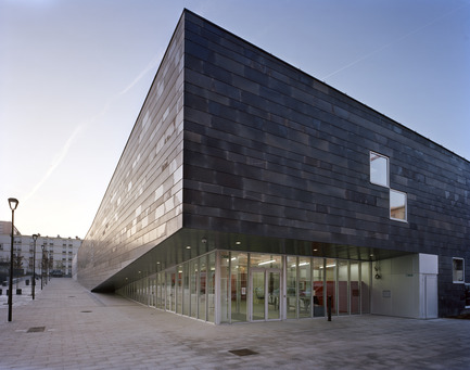 Dossier de presse | 1012-02 - Communiqué de presse | Antony - archi5 - Architecture institutionnelle - Crédit photo : Thomas Jorion 