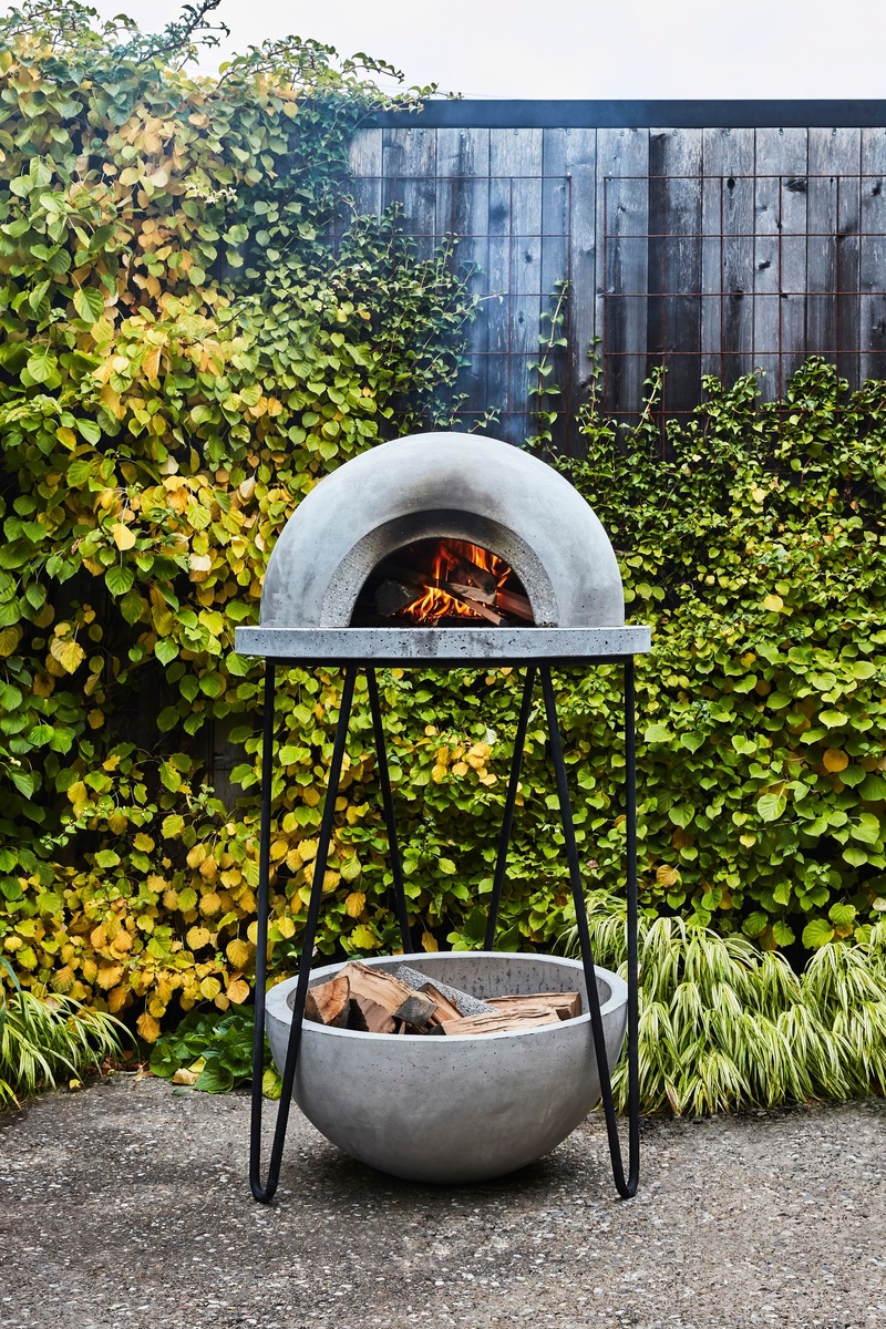 Dossier de presse | 673-22 - Communiqué de presse | Et les lauréats sont ! GRANDS PRIX DU DESIGN 13e édition - Agence PID - Concours -  <p style="">Grand prix  design de produit en petite série, objet, accessoire, produits de cuisine et salle de bains</p><p style=""><br>Four à pizza Chibouki	<br>AtelierB	<br></p>  - Crédit photo : Dominique Lafond
