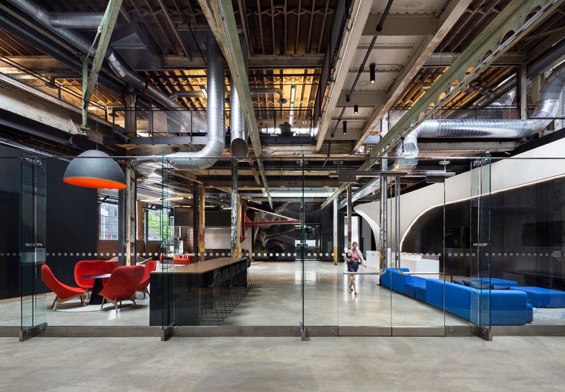 Dossier de presse | 673-22 - Communiqué de presse | Et les lauréats sont ! GRANDS PRIX DU DESIGN 13e édition - Agence PID - Concours - <p style="">Grand prix aire commune de bureau</p><p style="">	<br style="">Autodesk	<br style="">Provencher_Roy	</p> - Crédit photo : Stéphane Brugger
