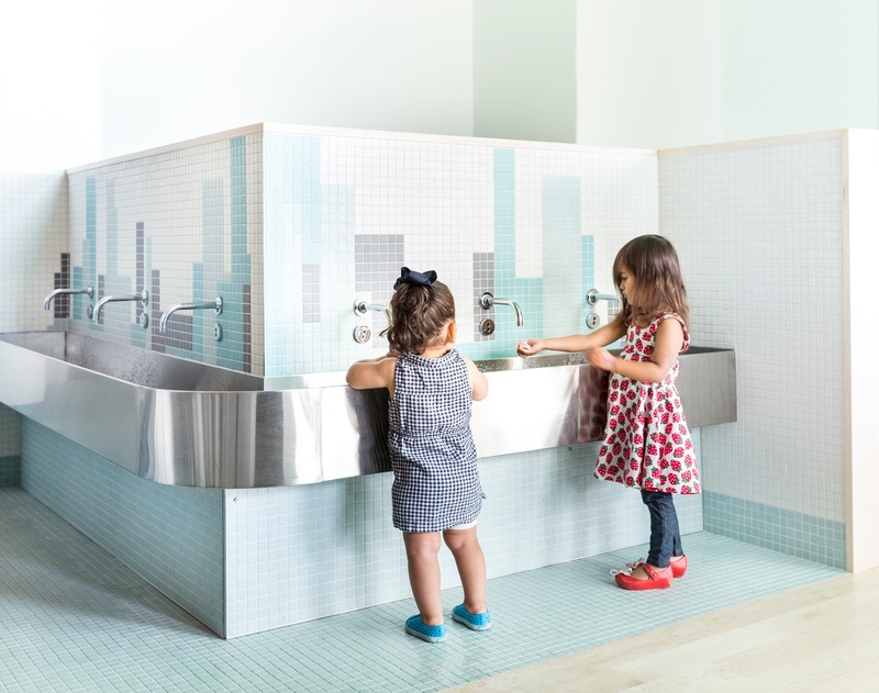 Press kit | 2875-10 - Press release | Mi Casita Preschool and Cultural Center - Barker Architecture Office and 4|Mativ Design Studio - Institutional Architecture - Photo credit: Lesley Unruh