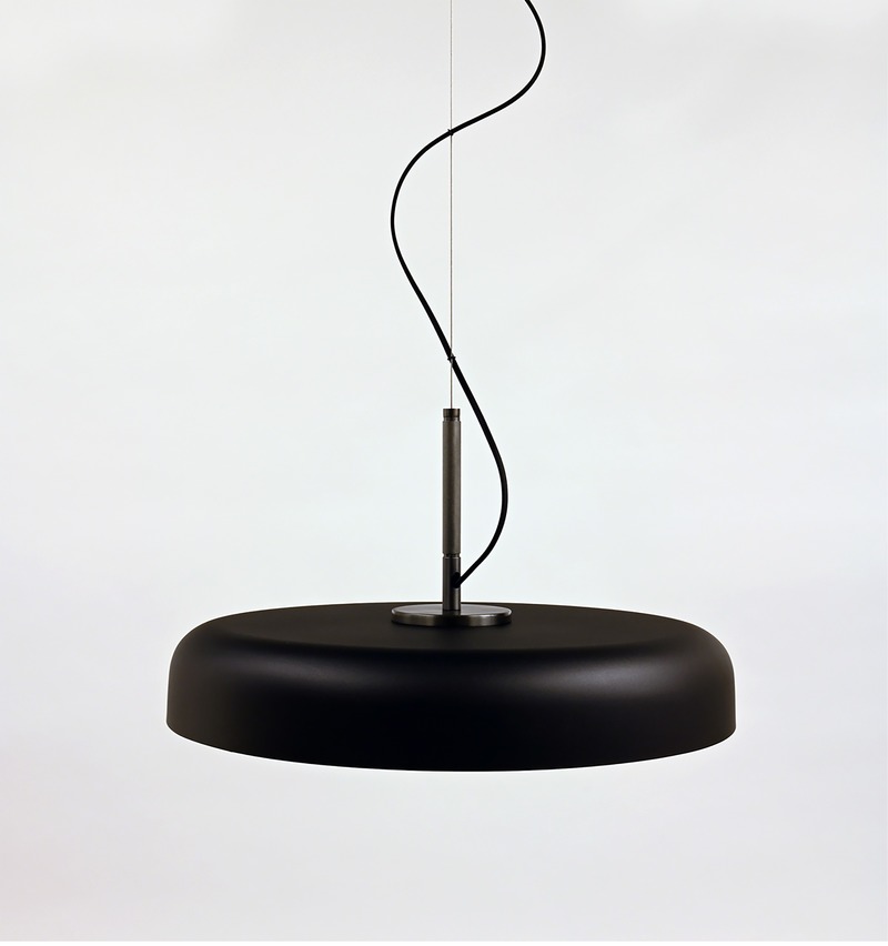 Press kit | 2179-02 - Press release | Luxurious Handcrafted Lighting at its Finest - Atelier Anaka - Lighting Design - Steven 24" Dome - Photo credit: Daniel Anaka