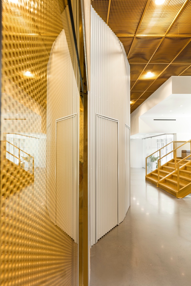 Dossier de presse | 3252-02 - Communiqué de presse | Go Orthodontistes Downtown Flagship - Natasha Thorpe Design - Design d’intérieur commercial - Crédit photo : Maxime Brouillet