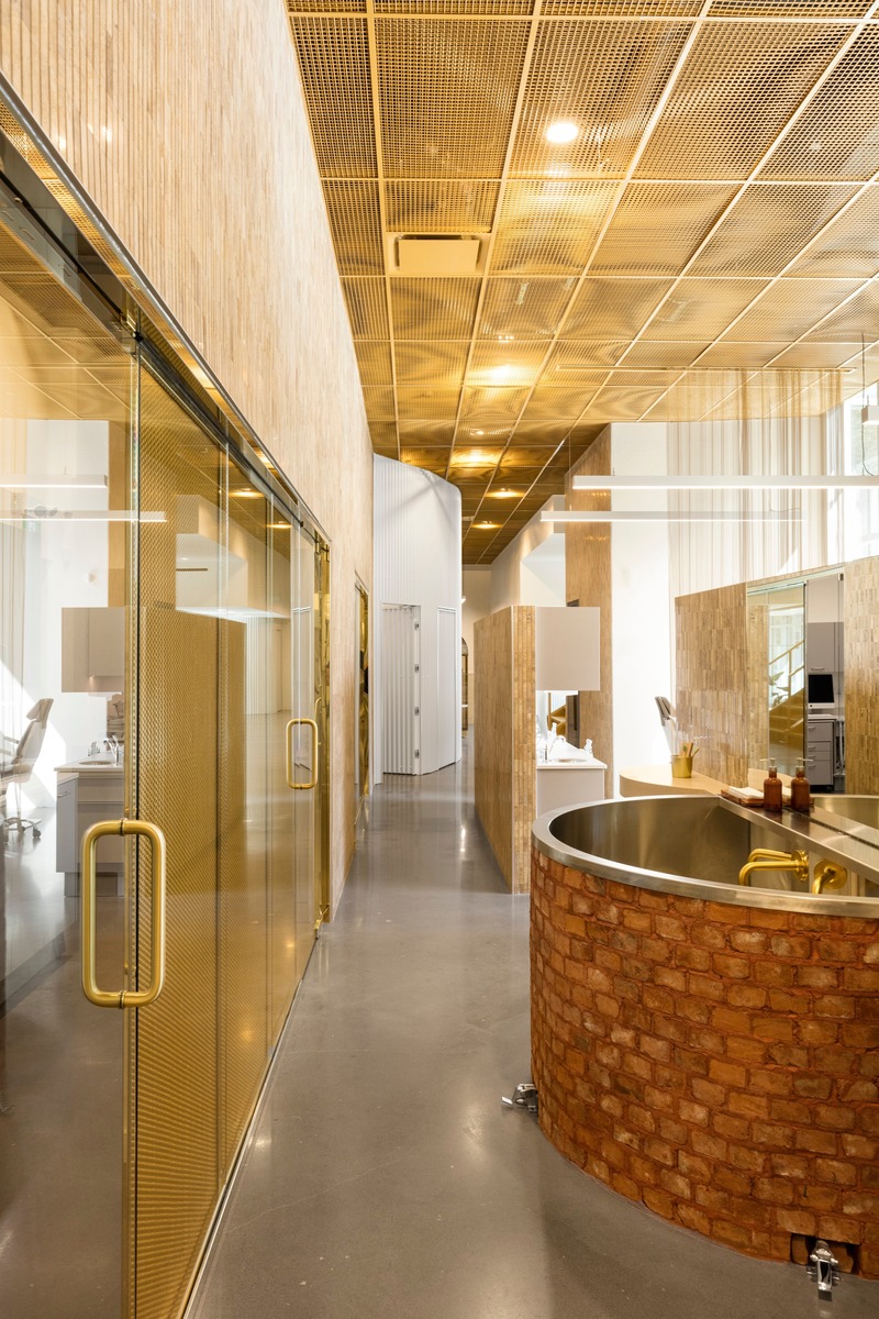 Dossier de presse | 3252-02 - Communiqué de presse | Go Orthodontistes Downtown Flagship - Natasha Thorpe Design - Design d’intérieur commercial - Crédit photo : Maxime Brouillet