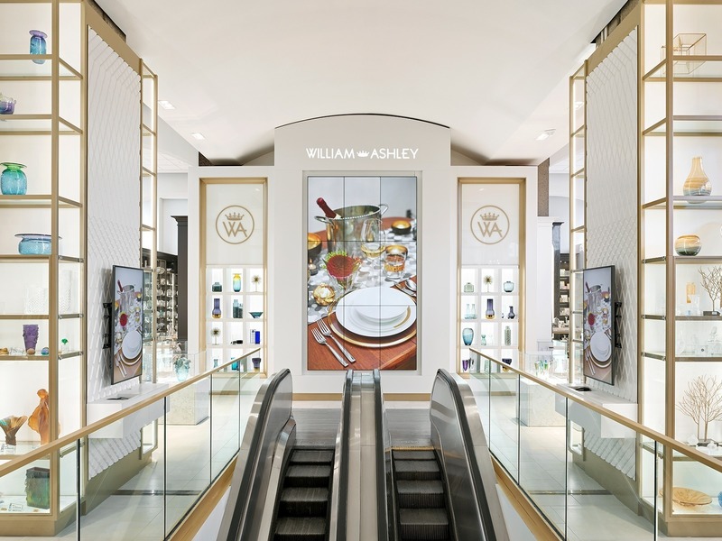 Press kit | 4669-02 - Press release | UNIQUE Store Fixtures gives back to future generations via its new partnership with Tree Canada - Unique Store Fixtures - Commercial Architecture - William Ashley - Photo credit: Unique Store Fixtures