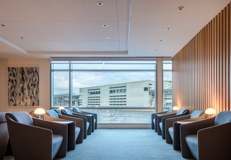 Dossier de presse | 2757-17 - Communiqué de presse | WDA announces new projects at San Francisco international airport - WDA | William Duff Architects - Architecture commerciale -   <p>The British Airways Lounge at SFO features zoned areas for its public address system and a bespoke playlist.</p>   - Crédit photo :   Eric Rorer Photography  