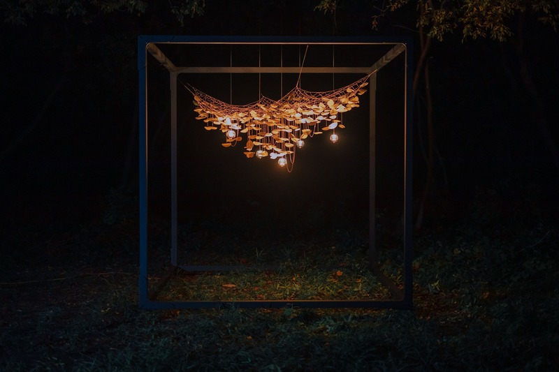 Press kit | 2110-07 - Press release | Automne, the New Collection that Draws From – and Gives Back to – Nature - Larose Guyon - Product - Valse au Crépuscule - Photo credit: Karel Chladek