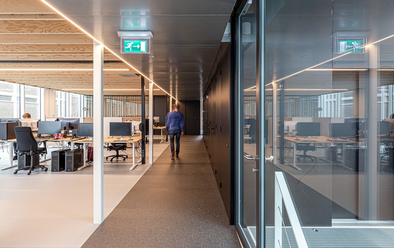 Dossier de presse | 3571-02 - Communiqué de presse | Building d(emountable) - cepezed - Architecture industrielle - Crédit photo : lucas van der wee | cepezed