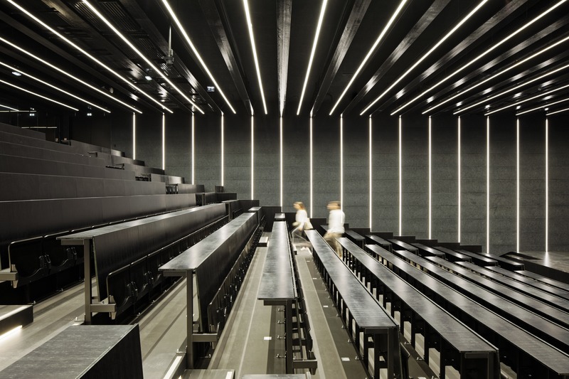Dossier de presse | 3713-01 - Communiqué de presse | Université de Droit-Paris I, restructuration de la caserne Lourcine, Paris (13e) - ChartierDalix - Architecture institutionnelle - Crédit photo : Takuji Shimmura