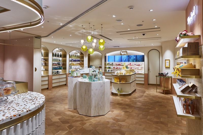 Press kit | 4703-01 - Press release | L'OCCITANE Shibuya - AtMa inc. - Commercial Interior Design - Photo credit: Shigenori Ishikawa