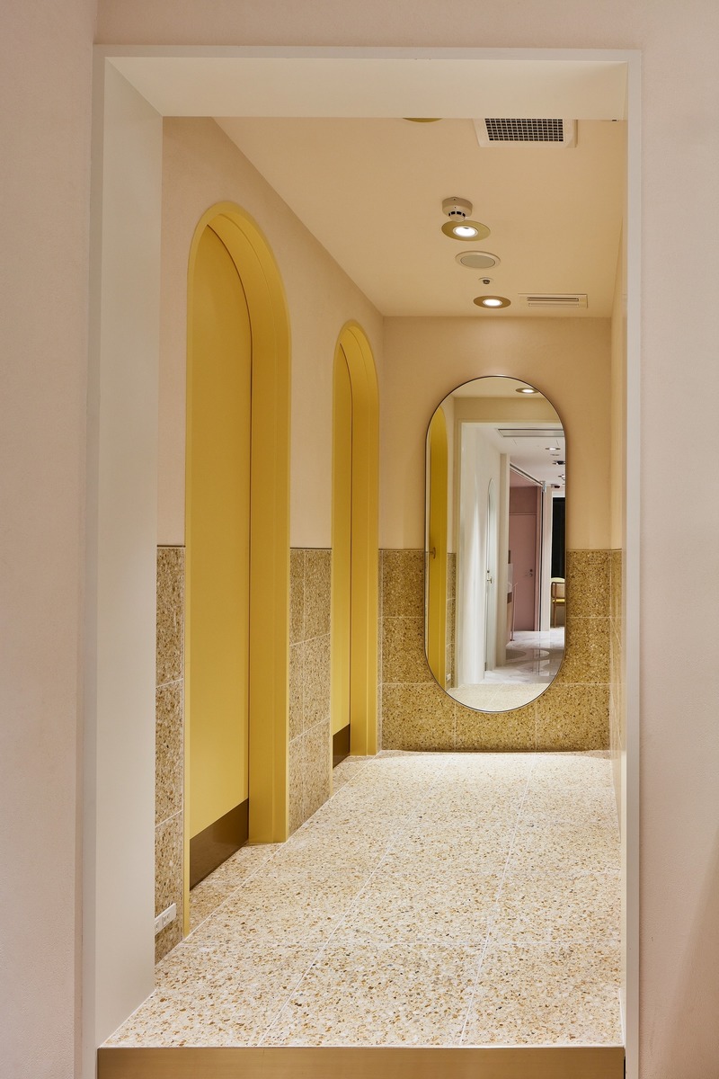 Press kit | 4703-01 - Press release | L'OCCITANE Shibuya - AtMa inc. - Commercial Interior Design - Photo credit: Shigenori Ishikawa