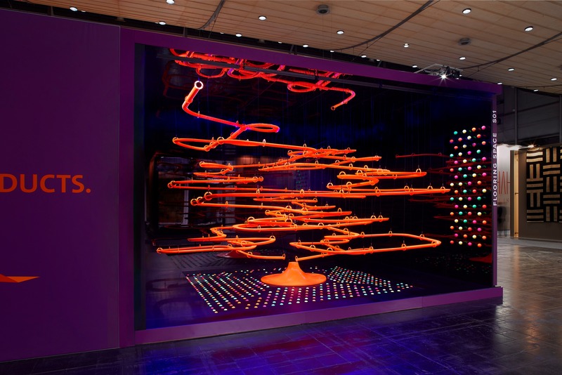 Dossier de presse | 4699-01 - Communiqué de presse | ''THE PATH'' Une installation interactive qui suscite la co-création lors d’un salon commercial - Yerce Architecture & ZAAS - Évènement + Exposition - Crédit photo : Yerce Art Photography - Emin Emrah Yerce