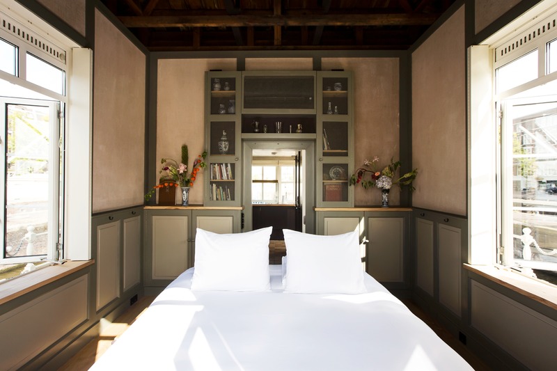 Press kit | 4710-01 - Press release | SWEETS hotel transforms Amsterdam’s former bridge houses into independent hotel rooms - SWEETS hotel - Commercial Interior Design - SWEETS hotel - 206. Amstelschutsluis - Photo credit: SWEETS hotel/Mirjam Bleeker